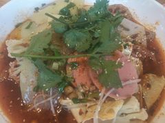 -牛八秒油泼冒菜(宽窄巷子店)