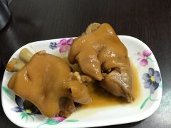 猪脚汤面-港园牛肉面(盐埕店)