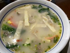 -六合居·明厨亮灶餐厅(成双大道店)