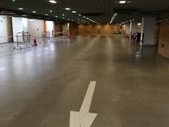 -久光百货-地下停车场
