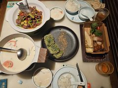 -佬麻雀·剁椒鱼头(京基KK One店)