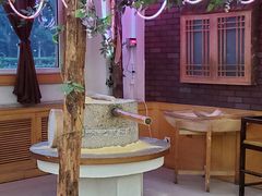 -南磨房食府(燕莎奥特莱斯购物中心店)