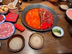 -萍姐火锅·公路夜市(武汉首店)