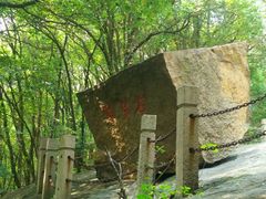 -灵岩山风景区