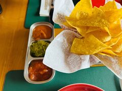 炸玉米片配番茄莎莎-HFFOUSA TACO弗萨塔可墨西哥餐厅(颐堤港店)