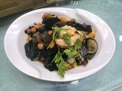 -六和聚传统烤鸭.天津菜(和平店)
