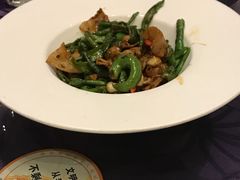 -河畔春天时尚餐厅