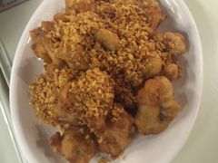 -新大咀港式茶餐厅(宝山万达店)