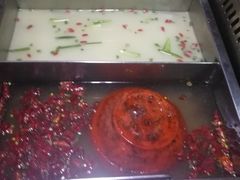 -洪焱重庆老火锅(万福花园店)