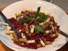 -有红鸡毛店·川菜(建设路店)