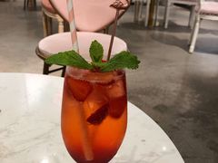 草莓苏打-Meet patisserie