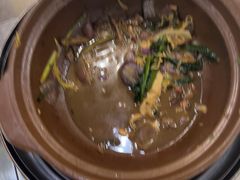 -胡须佬鸡煲四季火锅店(石厦西村直营店)