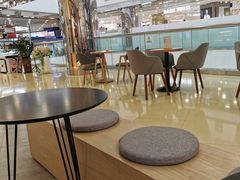 大堂-是啡·日式精品咖啡(东门太阳百货店)