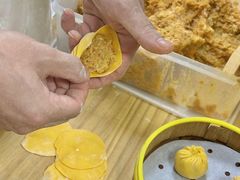 -蝴蝶里·粤菜·点心(滨江龙湖店)