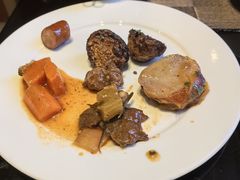-大中华希尔顿酒店-念自助餐·嗨啤·小龙虾