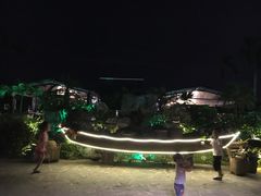 -花溪雨·森林餐厅(石基店)