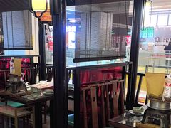 -卢大鲜鱼头捞饭(美利广场店)