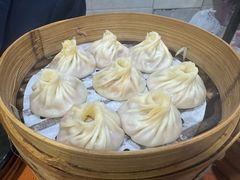 -莱莱小笼·乔艾