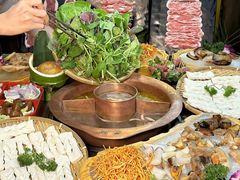 -滇釜火锅·能喝汤的火锅(车公庄店)