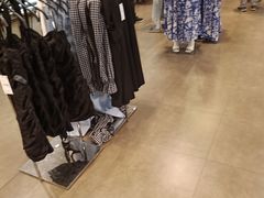 -ZARA(恒隆广场店)