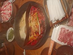 -巴卤社老火锅(财富店)