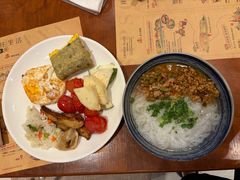 -西双版纳融创皇冠假日度假酒店
