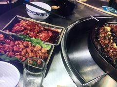 -彝人部落火盆烧烤(原内环足球场店)