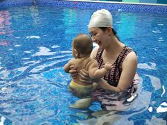 -Swim斯卫姆国际儿童游泳中心(红博中央公园店)