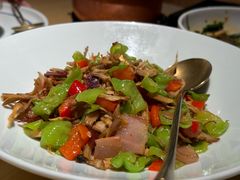 小炒腊肉皮条菌-一坐一忘云南菜(卓悦中心)