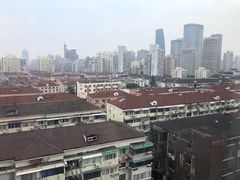 -上海虹桥君丽假日酒店(娄山关路地铁站店)