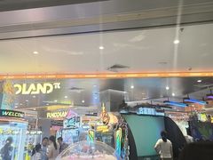 -反斗乐园π·电玩·高空拓展·蹦床(龙华天虹店)