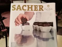 -Cafe Sacher(WIEN)