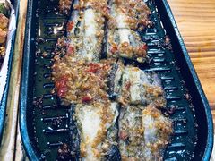 -老东镇啤酒屋海鲜加工·蒸汽海鲜·海鲜烧烤(台东店)