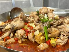 -昱龙大盆牛蛙馆(三兴街总店)