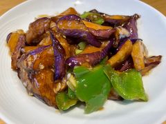 -关东小磨东北菜(上海长风大悦城店)