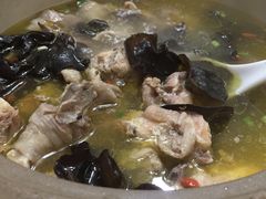 -天目湖刘老四农庄