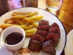 -羽深肉铺 Steak & Wine