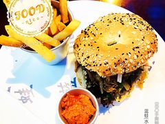 BBQ手撕鸭肉汉堡-bluefrog蓝蛙(水游城店)