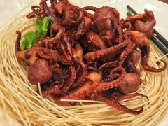 -品海楼·大连海胆锅贴馆(东港店)