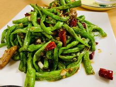 -乡府肉丁水饺(环山路店)