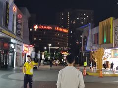 -万达广场(松江店)