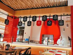 -城市大道红炉披萨烘焙坊