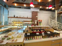 -顶东面包花园·生日蛋糕(太平店)