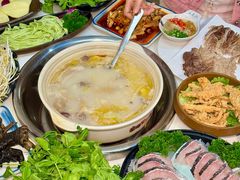 -土连锅·现熬养生汤锅(梁家巷店)