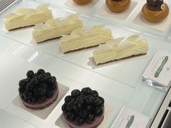 -潮一不贰·法式甜品·生日蛋糕·西式简餐(外滩店)