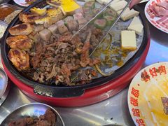 -哈哈碳都·牛肋条无限自助烤肉(宝龙店)