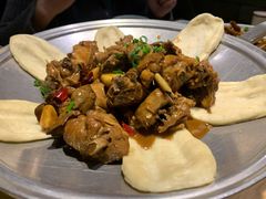 地锅本仔鸡-小菜园新徽菜(蚌埠蚌山万达店)