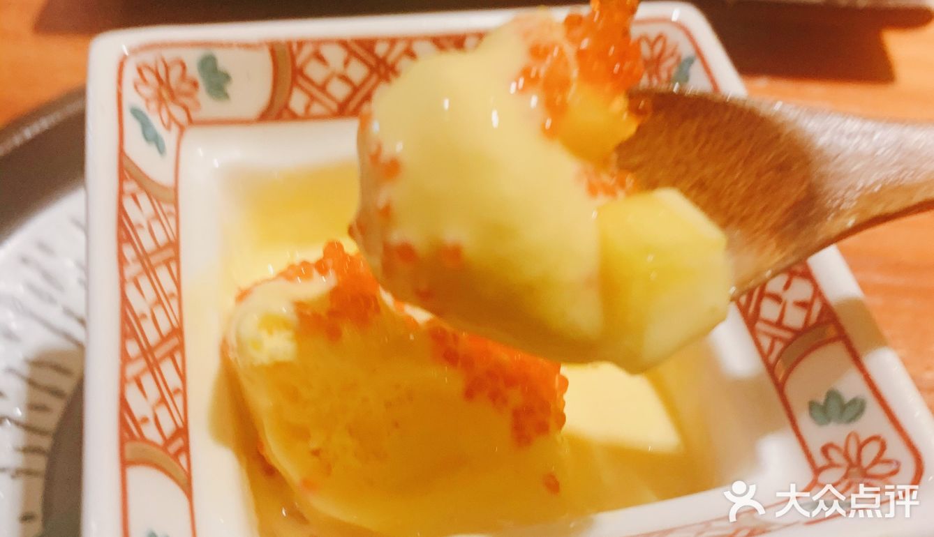 如果你还没来过秋山屋吃榴莲卷 别说你是日料控