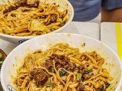 -李与白包子铺(桐梓林店)