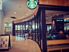 -星巴克臻选(华堂·新辰汇店)